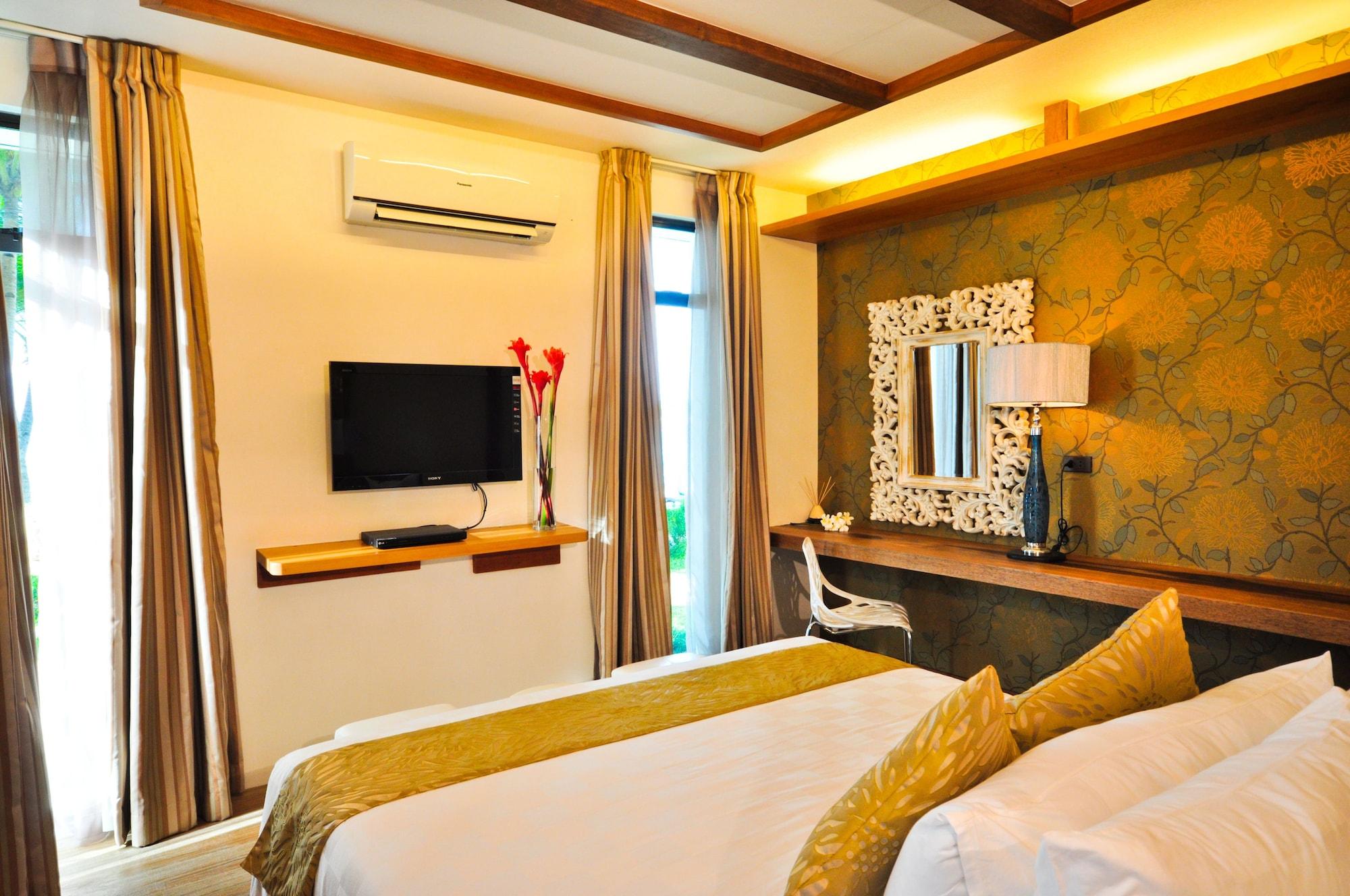Infinity Resort Puerto Galera Buitenkant foto