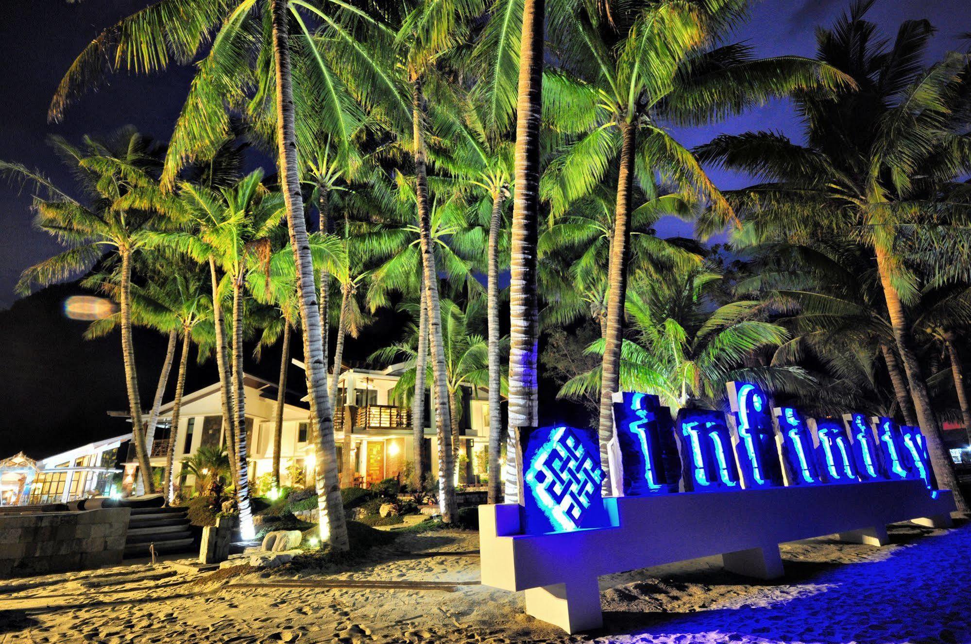 Infinity Resort Puerto Galera Buitenkant foto
